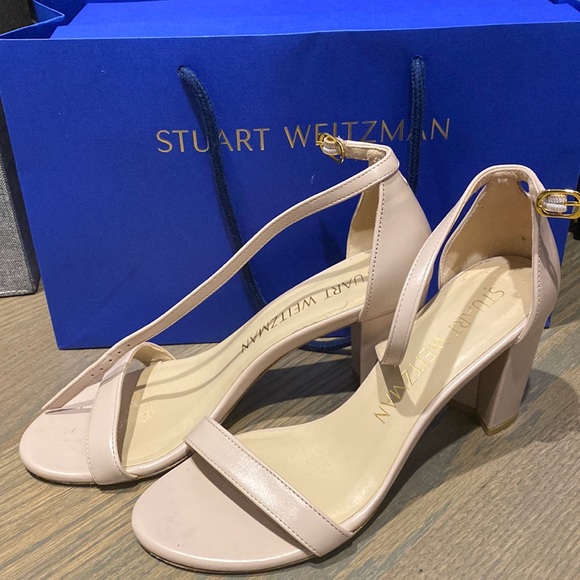 Worn once- wrong size! Stuart weitzman nude heels. Perfect for any occasion - Picture 1 of 7